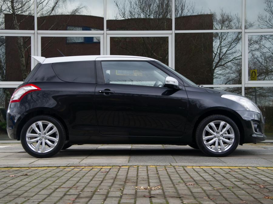  Suzuki Swift SZ-L 3-Door 2014 года  (фото 7 из 10)